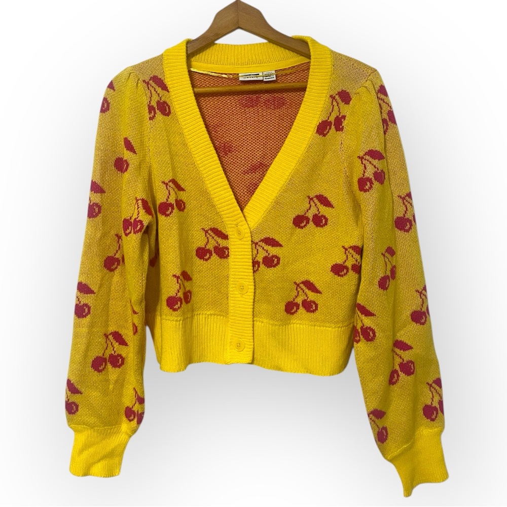 NOISY MAY Cosmic V-Neck Cardigan Cherry